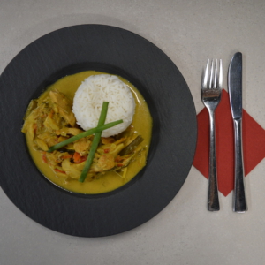 H&auml;hnchencurry