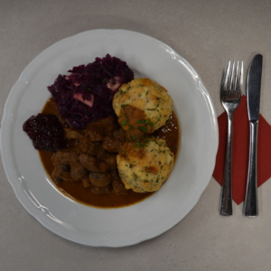 Rehragout mit Champignons